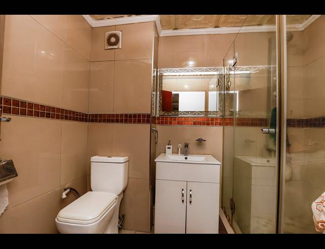 3 BEDROOM APARTMENT FOR SALE IN SOUTH BEACH